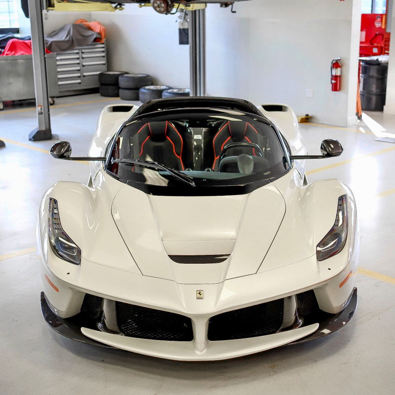Illustration for article titled Colori di LaFerrari photodump